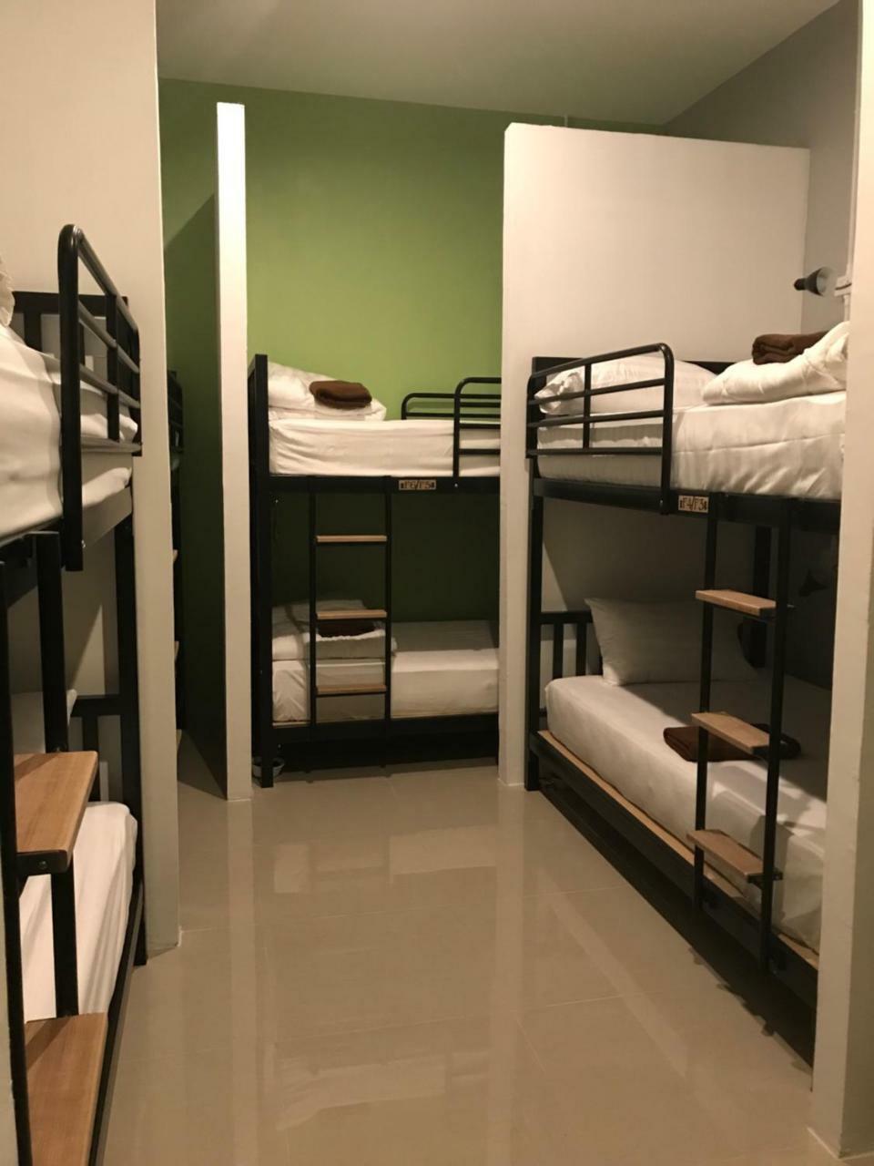 Baan Wararin Hostel باتايا المظهر الخارجي الصورة