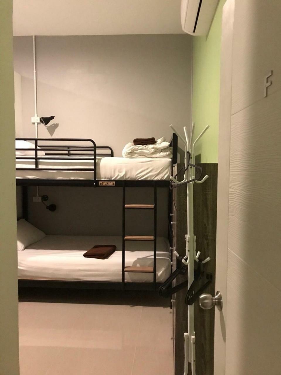 Baan Wararin Hostel باتايا المظهر الخارجي الصورة