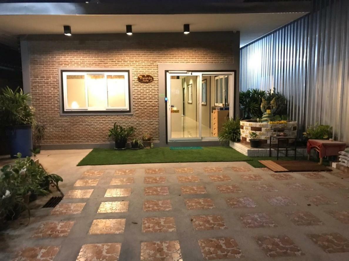 Baan Wararin Hostel باتايا المظهر الخارجي الصورة